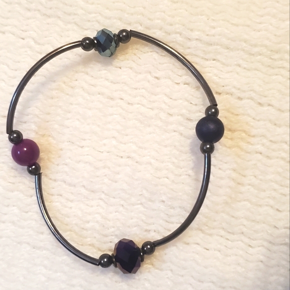 Set of 4 Bracelets - Picture 5 of 6